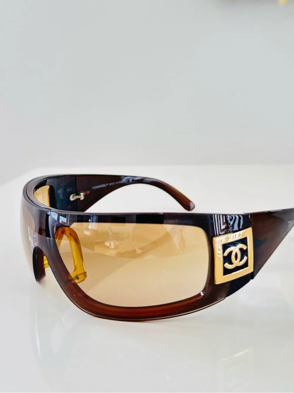 RARE🦋 Vintage CHANEL Vintage 5085 brown gold sunglasses